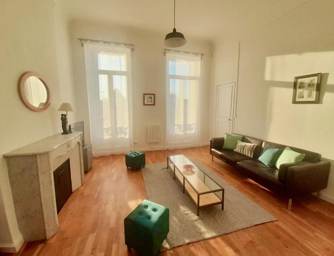 Spacieux Et Lumineux Appartement Vue Mer Joliette マルセイユ エクステリア 写真